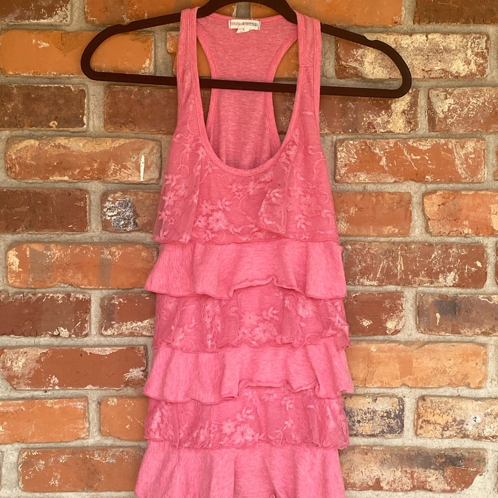 ZENANA OUTFITTERS RUFFLE TANK